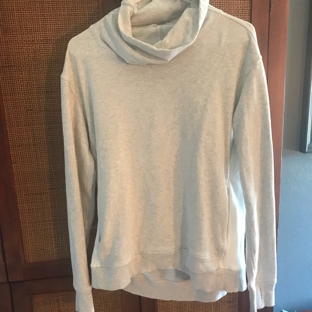 Lululemon pullover sweatshirt